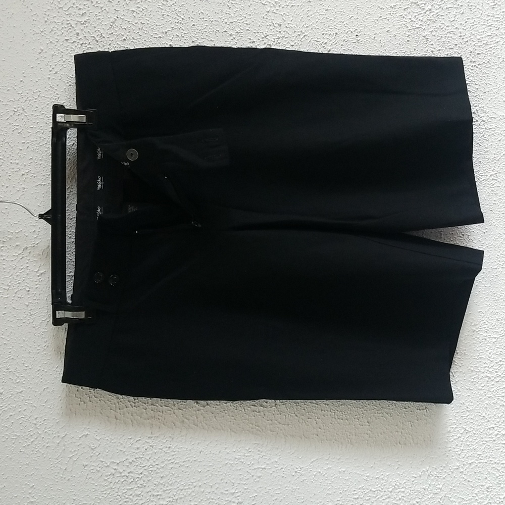 MOSSIMO SHORTS
